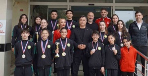 Manisalı cimnastikçilerden Fransa’da büyük başarı