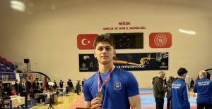 Manisalı taekwondocu Türkiye Şampiyonu oldu
