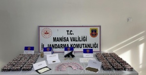Akhisar’da uyuşturucu operasyonu: 4 gözaltı