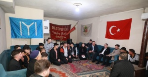 Başkan Balaban Yuntdağı’nda vatandaşlarla bayramlaştı