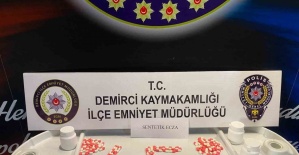 Demirci emniyetinden uyuşturucu operasyonu