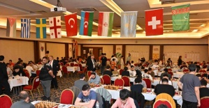 Manisa’da Uluslararası Satranç Turnuvası heyecanı başladı
