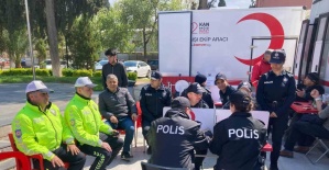Polislerden kan bağışına destek