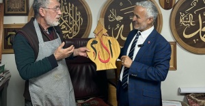 Tanınmış İş İnsanı Hasan Kabadağ ahşaba hayat veriyor