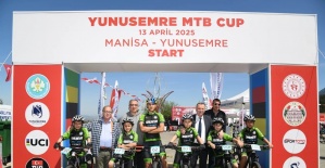 Yunusemre’de Uluslararası MTB Cup Dağ Bisikleti Yarışı yapıldı