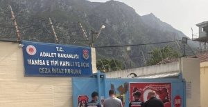 Aranan iki hükümlü Turgutlu’da yakalandı