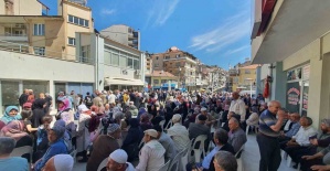 Demirci’de hac kafilesi yola çıktı