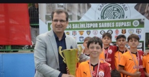 Galatasaray ve Fenerbahçe şampiyon