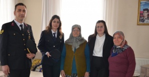 Kaymakam Özdemir’den şehit annelerine anlamlı ziyaret