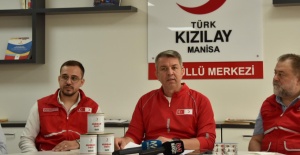 bKızılaydan Manisada Gönüllere.../b