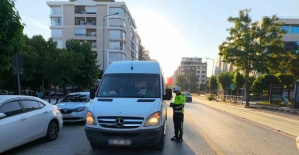 bManisada 7 servis aracı trafikten.../b