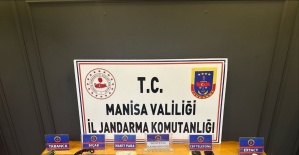 Manisa’da şüphelilerden A4 kağıdına emdirilmiş uyuşturucu çıktı