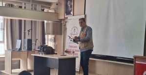 Öğrencilere drone dersi