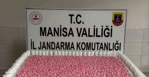 Ormanlık alanda saklanan uyuşturucuları jandarma buldu