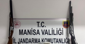 bRuhsatsız silahlar ve uyuşturucuyla.../b