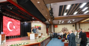 Yunusemre Belediye Meclisi’nden Özgür Özel’e yapılan saldırıya kınama
