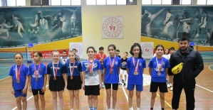 Yunusemreli badmintonculardan muhteşem başarı