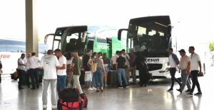Bayram tatili otogarda yoğunluğu arttırdı