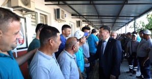 Yunusemre’de personel bayramlaştı