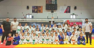 Yunusemreli minik judocular madalyaya doymuyor
