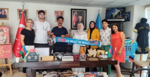 Hoşgül, Bakü'den Gelen Heyeti Ağırladı