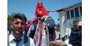 bSalihli#039;de Ahmet Soyer devecilik.../b