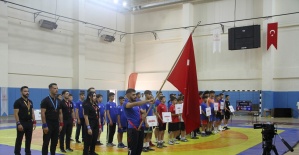 Anadolu Yıldızlar Ligi Türkiye Güreş Şampiyonası Kula’da başladı