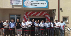 Baybatur, Sarıgöl ve Alaşehir’de üreticilerle buluştu, okul açılışı yaptı