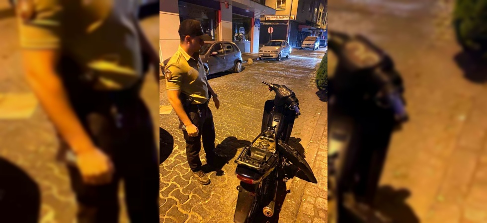 Bekçilerin dikkati çalıntı motosikleti yakalattı