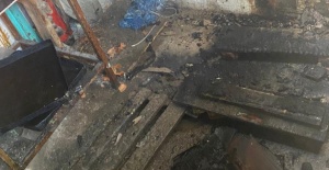 Fırında unutulan yemek az daha evi yakıyordu