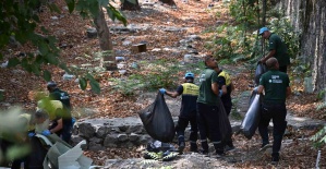 Manisa Büyükşehir Çaybaşı Deresi’nin rutin temizliğini tamamladı