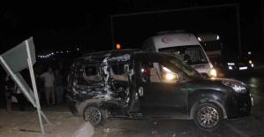 Manisa’da feci kaza: 1 ölü, 2’si ağır 8 yaralı