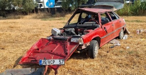 Manisa’da tarlaya uçan otomobilin sürücüsü hayatını kaybetti