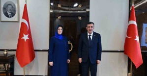 MCBÜ Rektörü Kibar’dan Cumhurbaşkanı Yardımcısı Yılmaz’a ziyaret