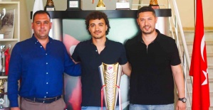 Salihli Belediyespor’da 5 imza birden