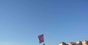 SOLOTÜRK Demirci’de Kurtuluş Festivali öncesi prova uçuşu yaptı