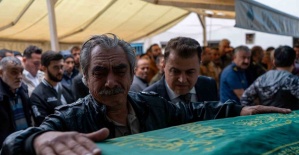 Anne, baba ve oğullarına yürek burkan veda