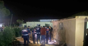 Atıklarını dereye akıtan fabrikaya yasal işlem uygulandı