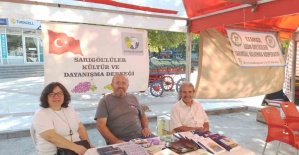 Dernek standıyla kitap ve kültür bir araya geldi