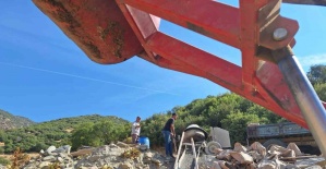 Devletten beklemediler, imeceyle çözdüler