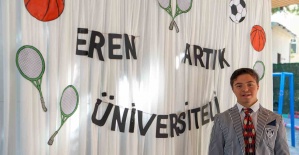 Down sendromlu genç büyük gurur yaşattı