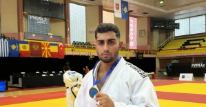 Enes Pınar’dan bronz madalya