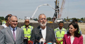 Gediz Köprülü Kavşağı’nda çalışmalar hızla sürüyor