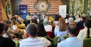 Gençlik Hizmetleri Genel Müdürü Efendioğlu, Manisa’da gençlerle buluştu