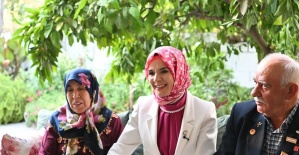 bManisada 48 yıllık evli çifte.../b
