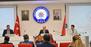 bManisada kadına şiddete karşı.../b