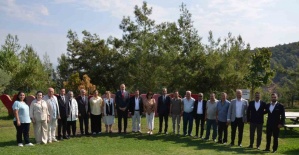 Manisa’da muhtarlar yasa değişikliğini görüştü