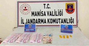 Manisa’da zehir tacirlerine geçit yok: 64 kök kenevir, 335 gram esrar ele geçirildi