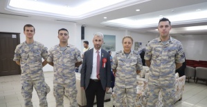 Manisalı şehit aileleri ve gazilerden Çiğli 2. Hava Üssü’ne anlamlı ziyaret