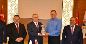 MHP’li Akçay’dan birlik beraberlik mesajı